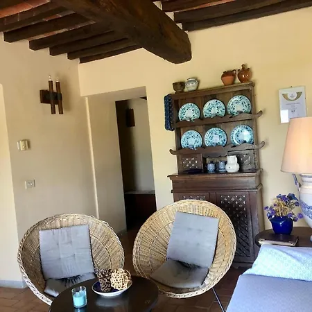 Belvilla By Oyo Welcoming With Pool, Cleaning Included Αρέτσο
